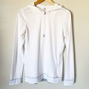 ALO Yoga CoolFit Lightweight Hooded 1/4 Zip Pullover White Women’s Medium *flaws